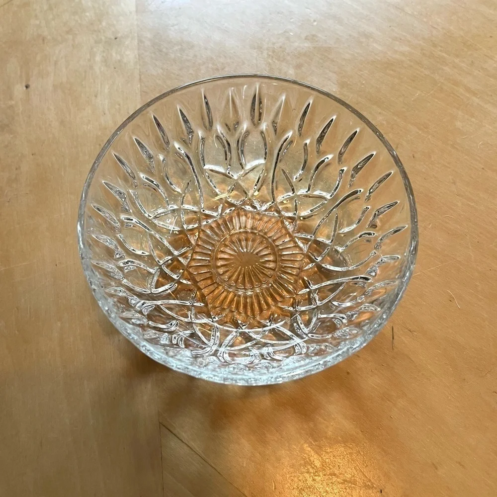 Vintage Pasari Indonesia cut glass Bowl 4”